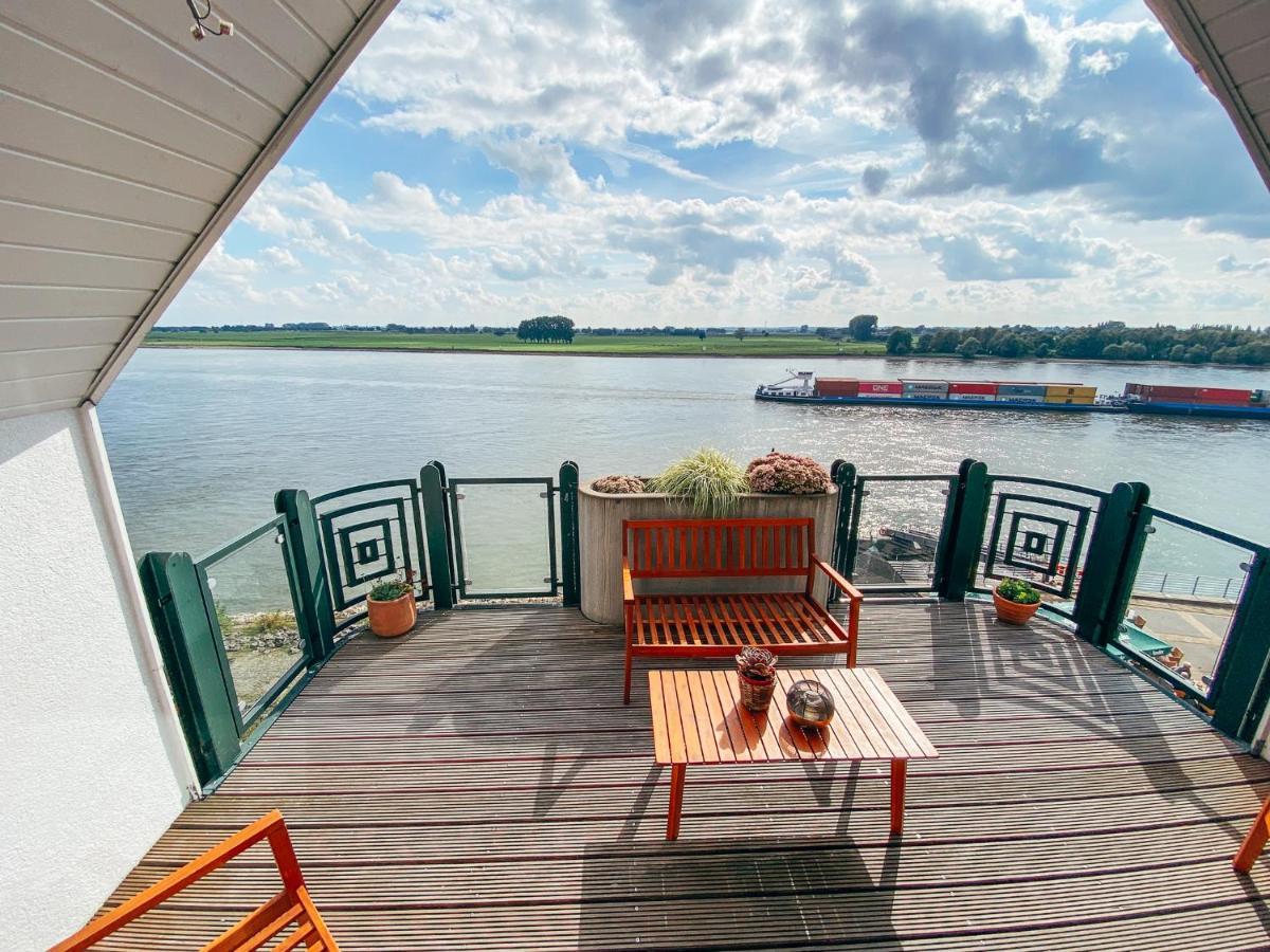 Rheinloft 3 - Grosse Giebelwohnung Mit Dachterrassen An Der Rheinpromenade Еммеріх Екстер'єр фото
