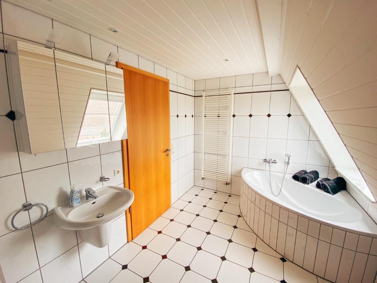 Rheinloft 3 - Grosse Giebelwohnung Mit Dachterrassen An Der Rheinpromenade Еммеріх Екстер'єр фото