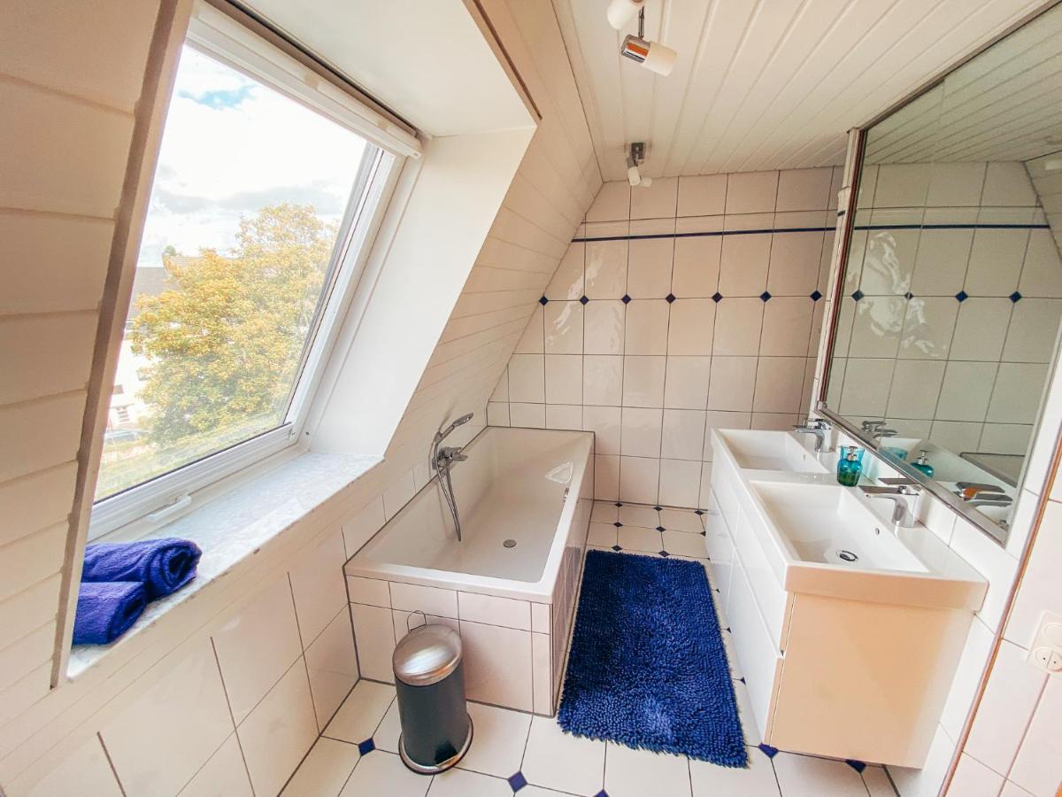 Rheinloft 3 - Grosse Giebelwohnung Mit Dachterrassen An Der Rheinpromenade Еммеріх Екстер'єр фото